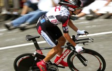 体彩投注：蓝白铁血缔造者的传奇之路，揭秘潘帕斯草原走出的足球巨星