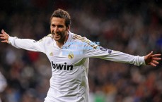 【中国体育彩票】国王主场力克热火终结连败，季后赛希望再现