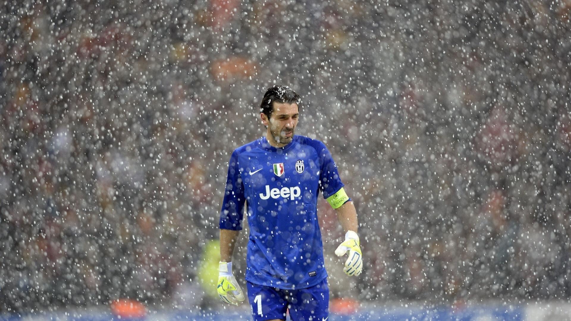 家有一老如有一宝！曼城队长燃情一战客场复仇，瓜迪奥拉喊话盼续约引爆足坛